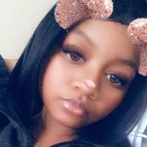 Meet your Posher, Charzetta